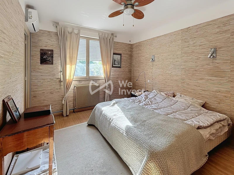 Villa - 180 m² - 7 pièces