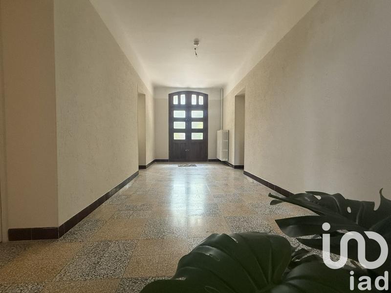 Maison - 250 m² - 8 pièces