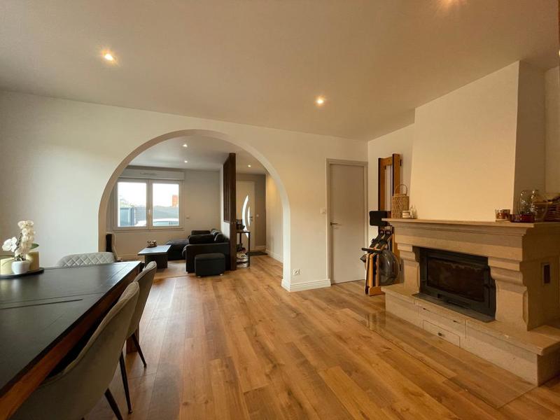 Maison - 100 m² - 4 pièces