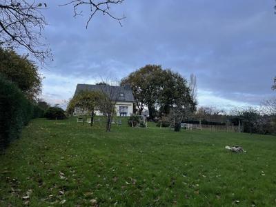 Maison - 137 m² - 5 pièces