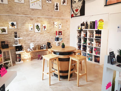 Saumane Arts &amp; Vin