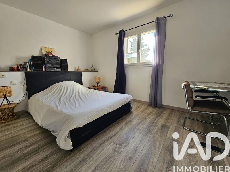 Maison - 255 m² - 9 pièces