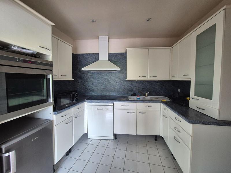 Appartement - 144 m² - 6 pièces