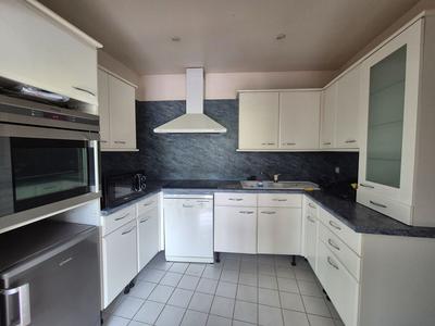 Appartement - 144 m² - 6 pièces