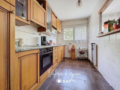 Appartement - 84 m² - 4 pièces