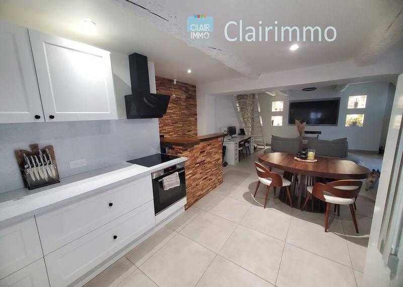 Maison de village - 82 m² - 3 pièces