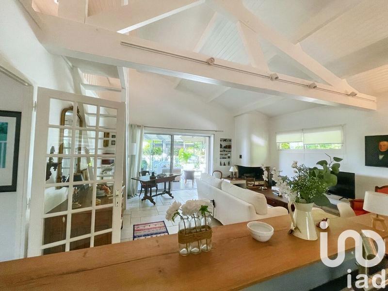 Maison - 197 m² - 6 pièces