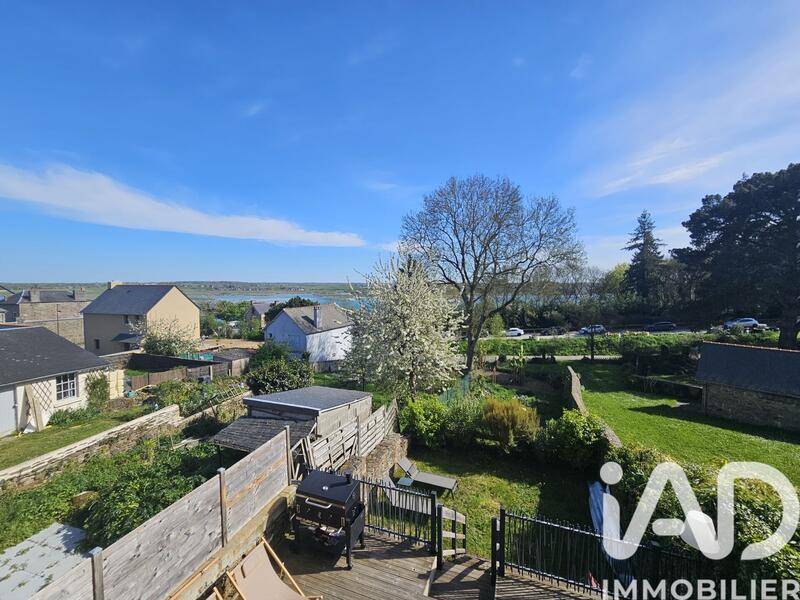 Maison - 79 m² - 5 pièces