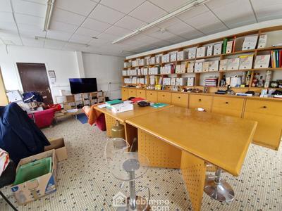 Immeuble - 190 m² - 5 pièces