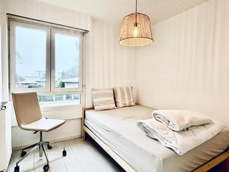 Appartement - 88 m² - 5 pièces