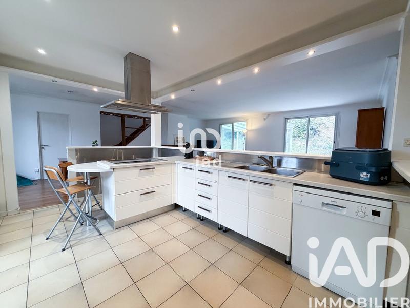 Maison - 170 m² - 6 pièces