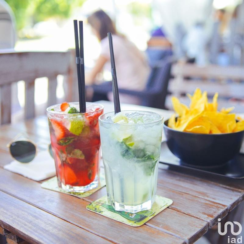 Local commercial - 273 m² - 6 pièces