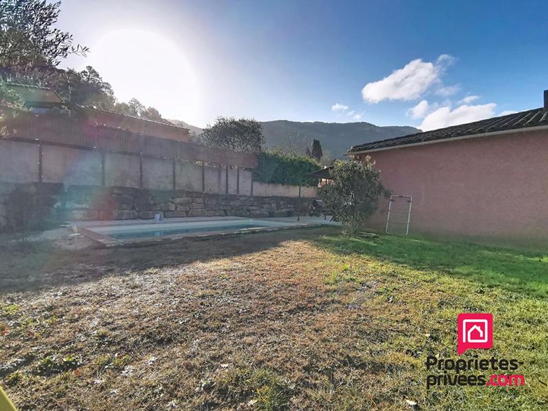 Maison - 98 m² - 4 pièces