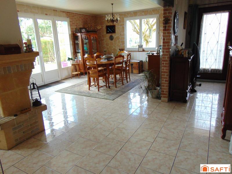 Maison - 140 m² - 6 pièces