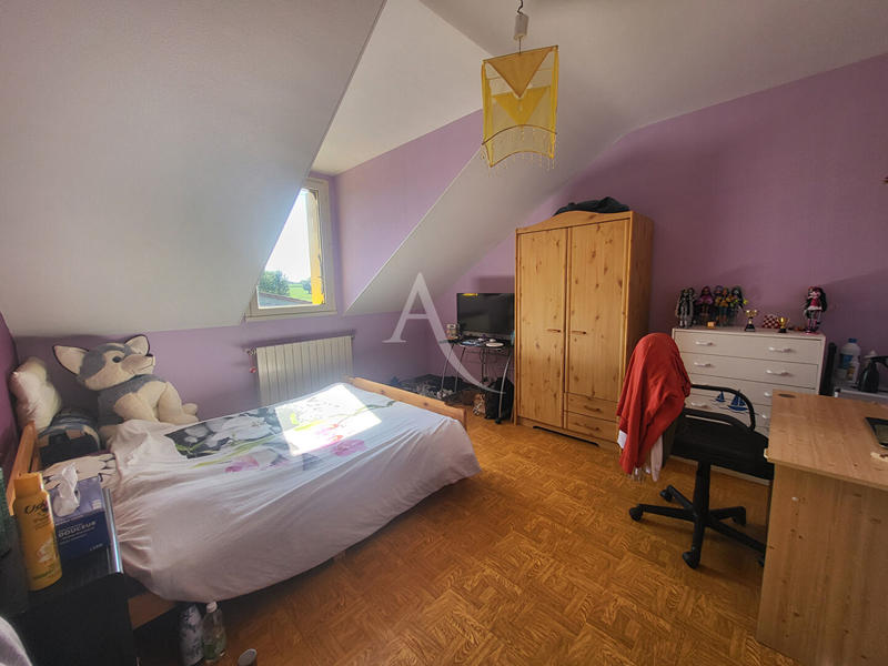 Maison - 199 m² - 7 pièces