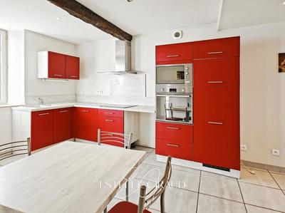 Maison - 97 m² - 5 pièces