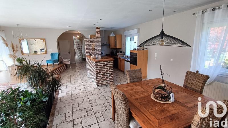 Maison - 397 m² - 16 pièces