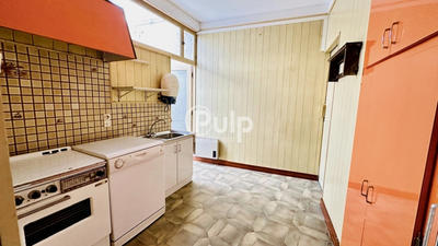 Maison de ville - 121 m² - 9 pièces