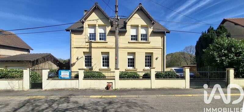 Maison - 151 m² - 6 pièces