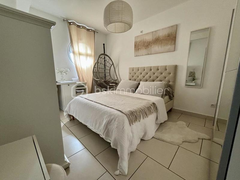 Appartement - 96 m² - 4 pièces