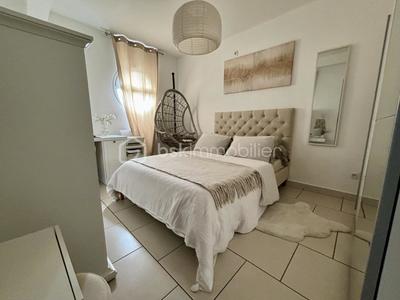 Appartement - 96 m² - 4 pièces