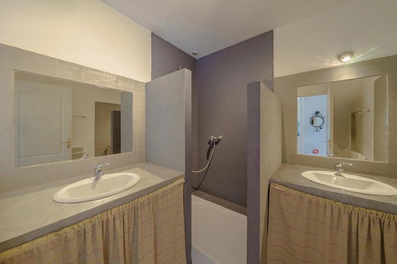 Appartement - 98 m² - 4 pièces