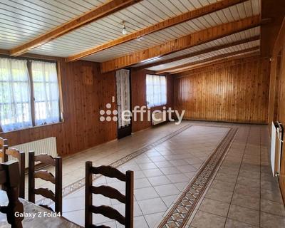 Maison - 137 m² - 7 pièces