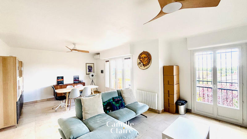 Appartement - 101 m² - 4 pièces