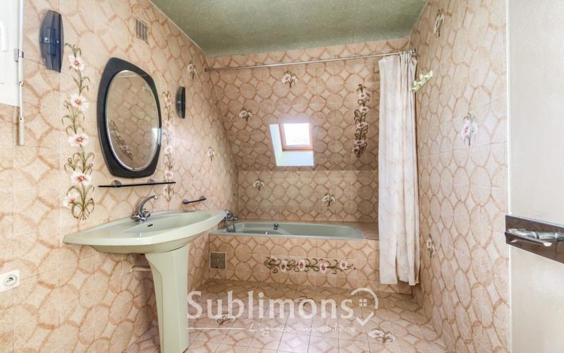 Maison ancienne - 184 m² - 7 pièces