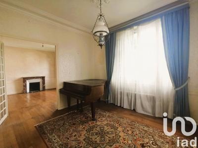 Maison - 187 m² - 8 pièces