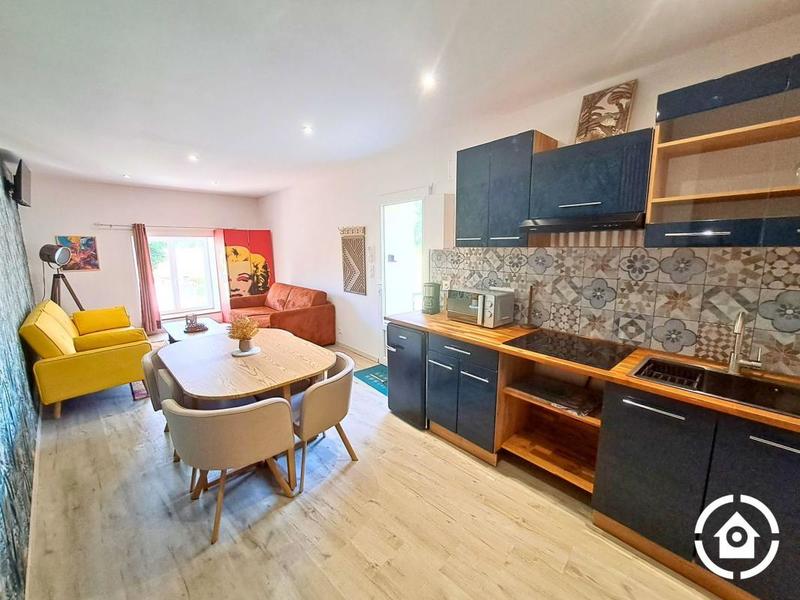 Maison ancienne - 498 m² - 11 pièces