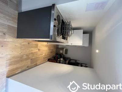 Chambre - 12 m² - 1 pièce