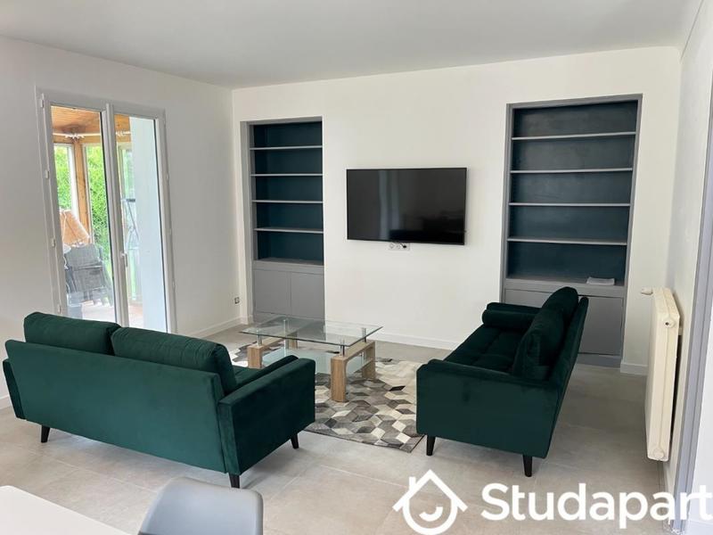 Chambre - 12 m² - 1 pièce