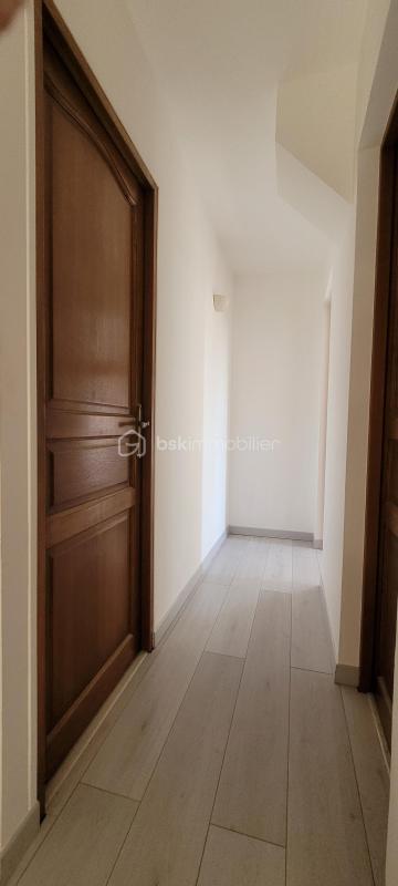 Maison - 87 m² - 4 pièces