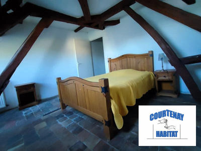 Maison - 270 m² - 9 pièces