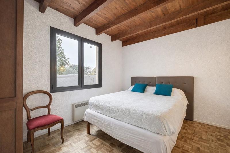 Maison - 99 m² - 5 pièces