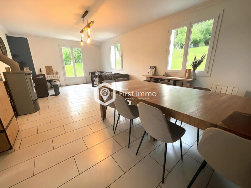 Maison - 150 m² - 6 pièces