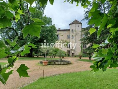 Immeuble - 840 m² - 18 pièces