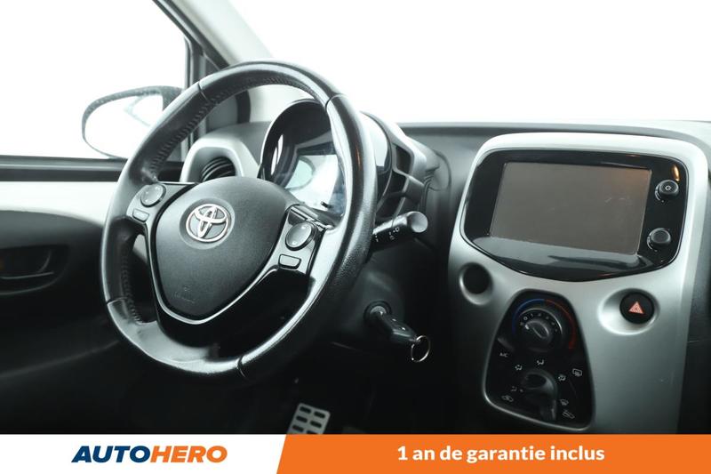 Toyota Aygo 1.0 Vvt-i X-Play 5p 69 ch