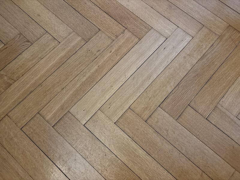 Appartement bourgeois - 257 m² - 6 pièces