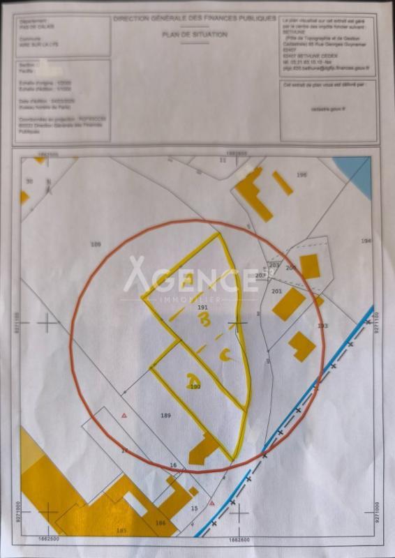 Terrain constructible - 1 690 m²