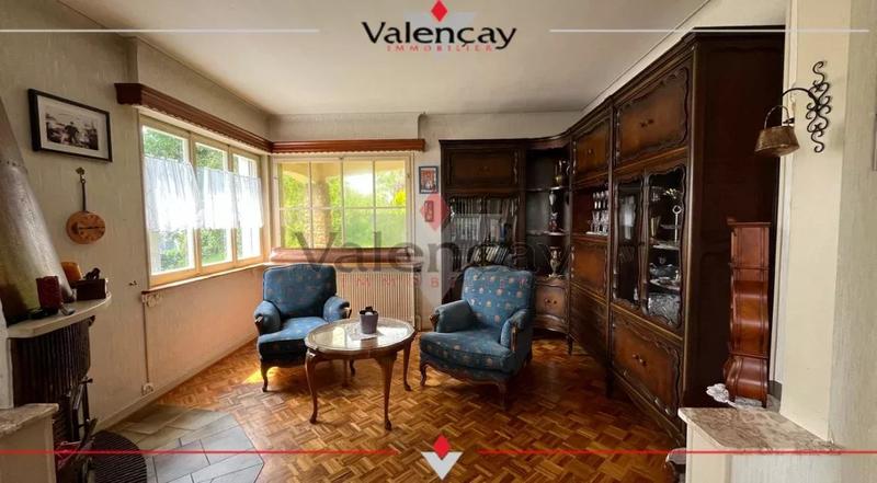 Maison - 90 m² - 5 pièces