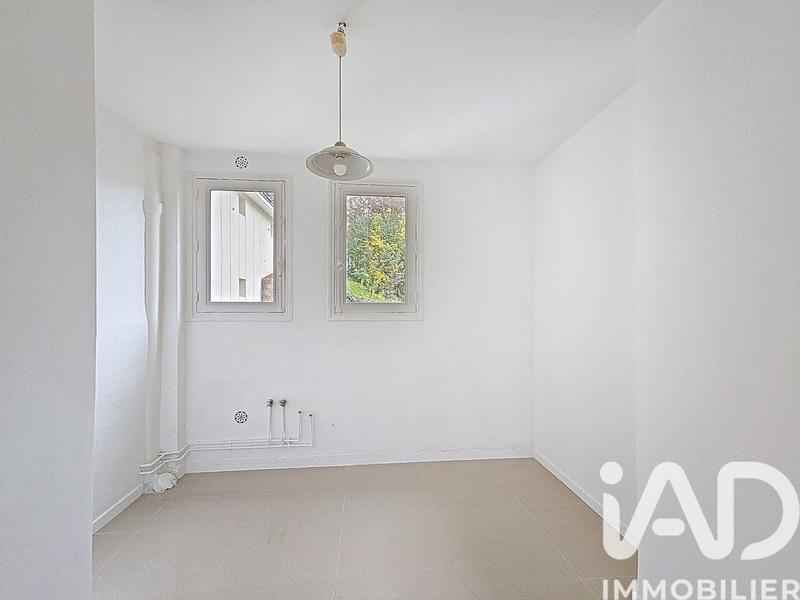 Appartement - 79 m² - 5 pièces