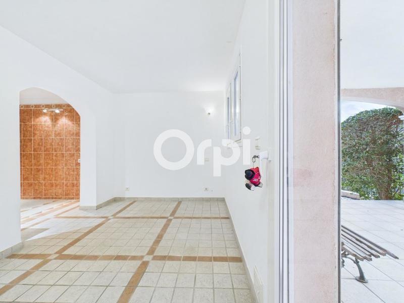 Villa - 172 m² - 6 pièces