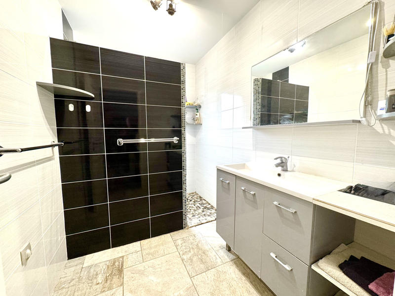 Maison - 170 m² - 4 pièces