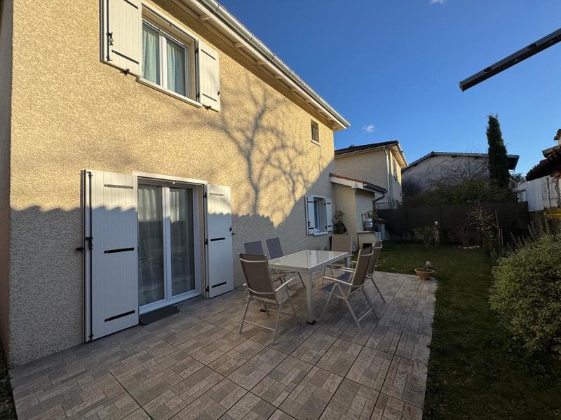 Maison - 91 m² - 4 pièces