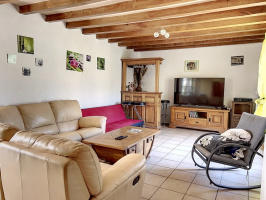 Propriété - 263 m² - 11 pièces