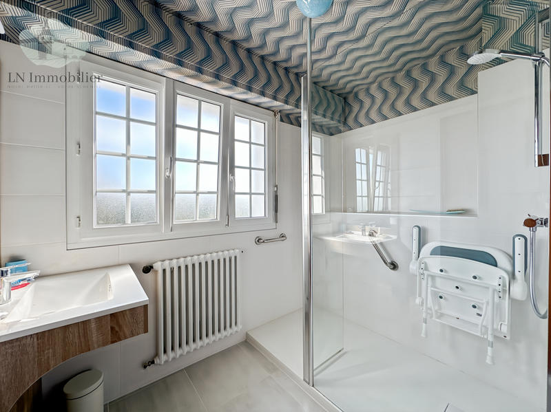 Maison - 160 m² - 6 pièces