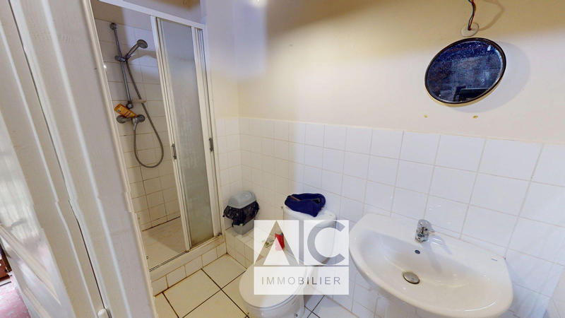 Maison - 151 m² - 6 pièces