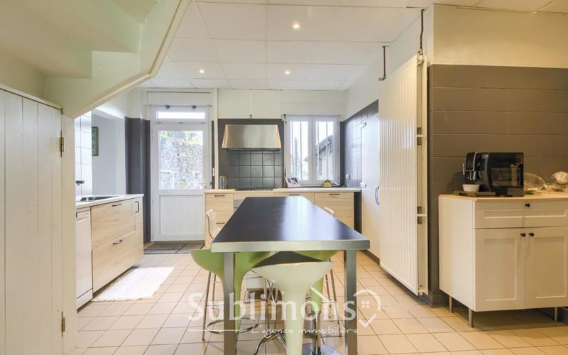 Maison ancienne - 165 m² - 7 pièces